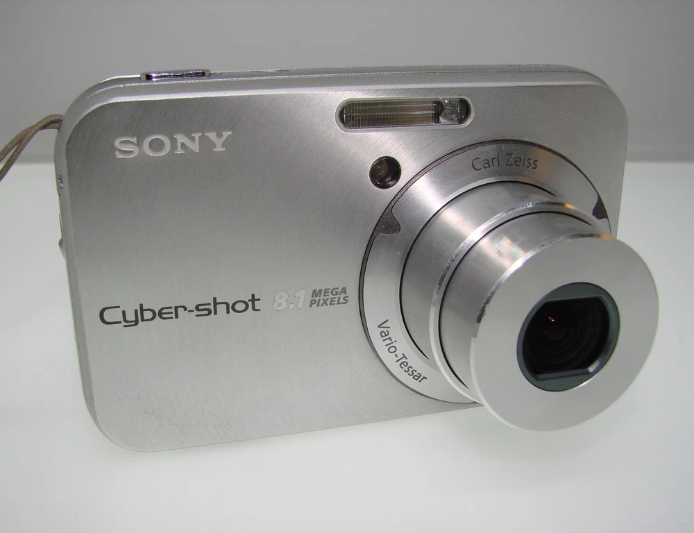 Sony Cyber-Shot DSC-N1 8.1MP Compact Digital Camera Touch screen Tested & Works